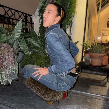 Dua lipa  page leaked private photo uncensored HD quality