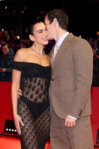 Dua lipa  page leaked private photo uncensored HD quality