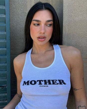 Dua lipa  page leaked private photo uncensored HD quality