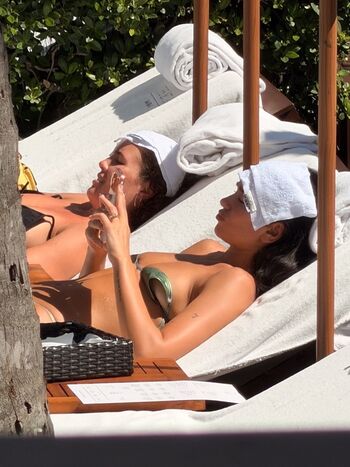 Dua lipa  page leaked private photo uncensored HD quality