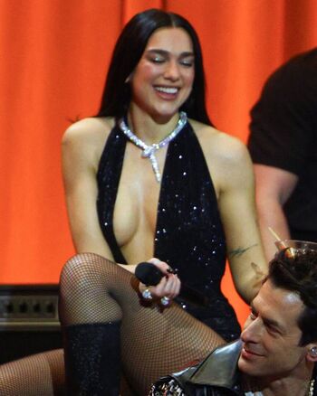 Dua lipa  page leaked private photo uncensored HD quality