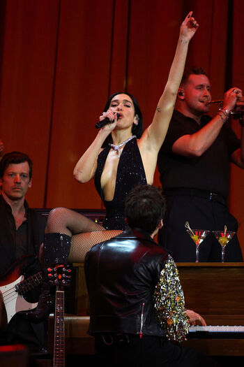 Dua lipa  page leaked private photo uncensored HD quality