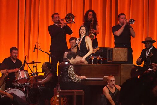 Dua lipa  page leaked private photo uncensored HD quality