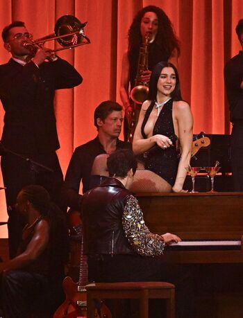 Dua lipa  page leaked private photo uncensored HD quality