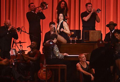 Dua lipa  page leaked private photo uncensored HD quality