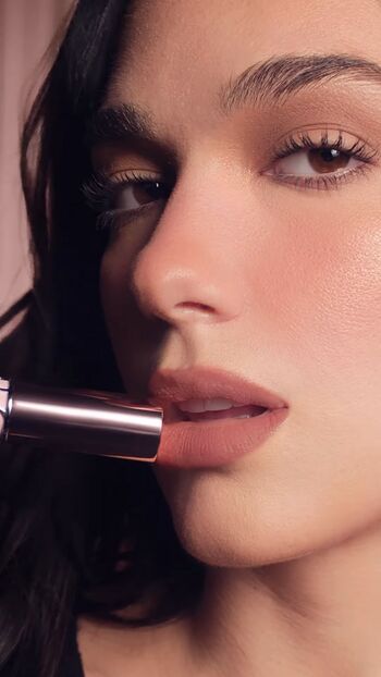 Dua lipa  page leaked private photo uncensored HD quality