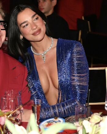 Dua lipa  page leaked private photo uncensored HD quality