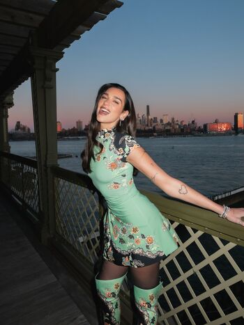 Dua lipa  page leaked private photo uncensored HD quality