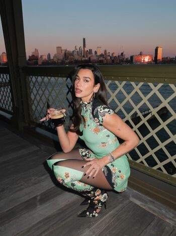 Dua lipa  page leaked private photo uncensored HD quality