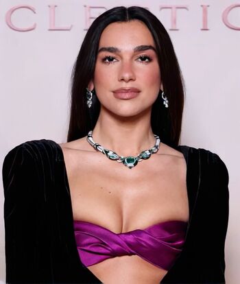 Dua lipa  page leaked private photo uncensored HD quality