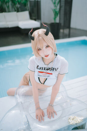 Eeelyeee  page leaked private photo uncensored HD quality