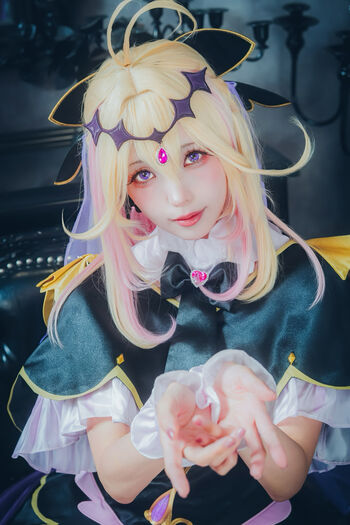 Eeelyeee  page leaked private photo uncensored HD quality