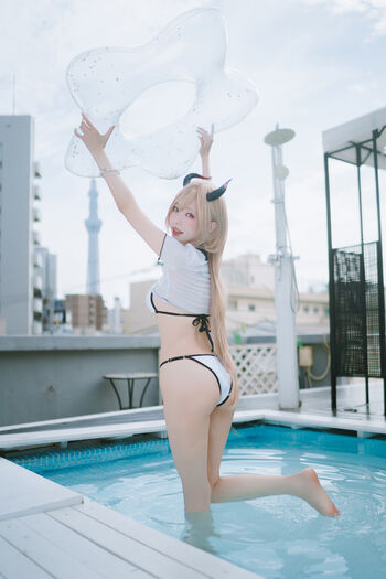 Eeelyeee  page leaked private photo uncensored HD quality