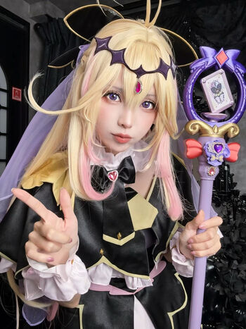 Eeelyeee  page leaked private photo uncensored HD quality