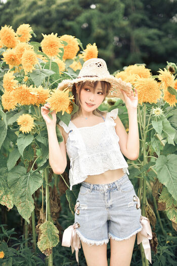 Eeelyeee leaked private photo uncensored HD quality