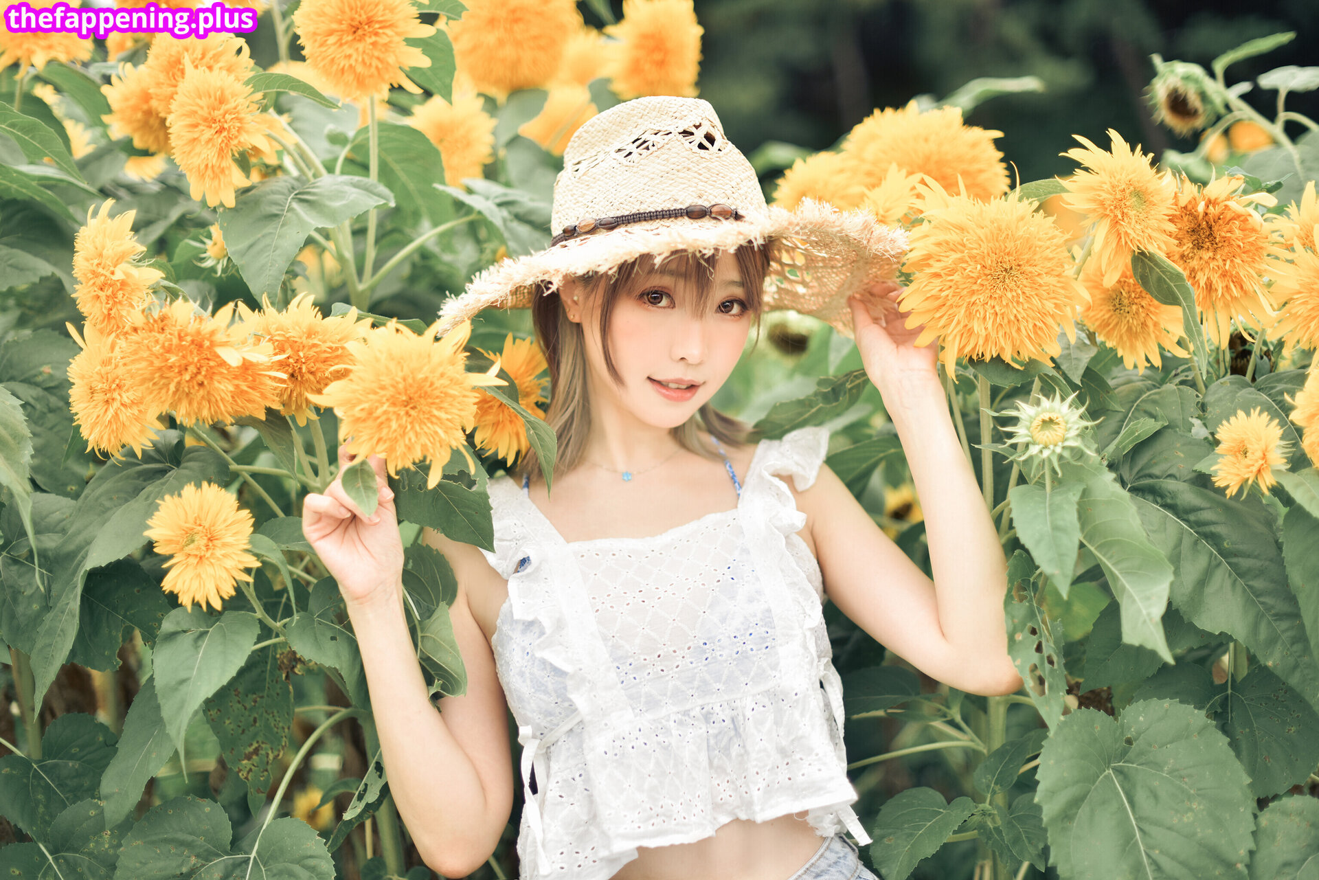 Eeelyeee / leaked private photo uncensored HD quality