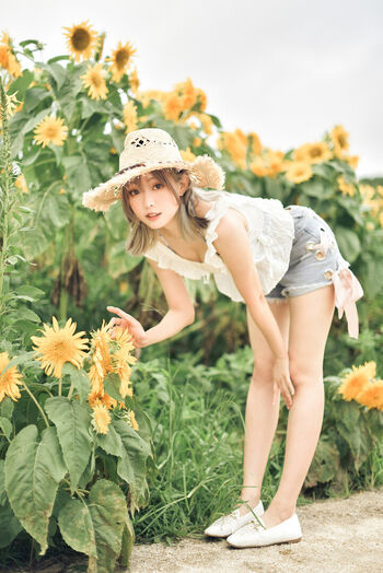 Eeelyeee leaked private photo uncensored HD quality