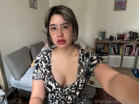 Elise asmr  page leaked private photo uncensored HD quality