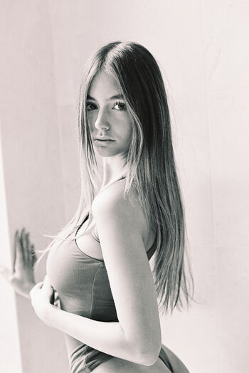 Ella cervetto  page leaked private photo uncensored HD quality