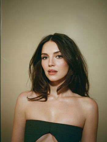 Ella hunt page leaked private photo uncensored HD quality