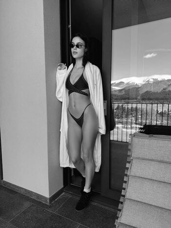 Ella mendelsohn leaked private photo uncensored HD quality