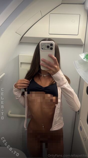 Ellapetiteee leaked private photo uncensored HD quality