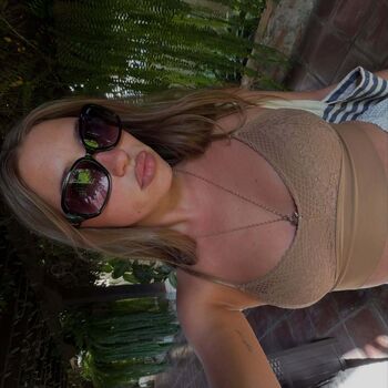 Elli wes t leaked private photo uncensored HD quality