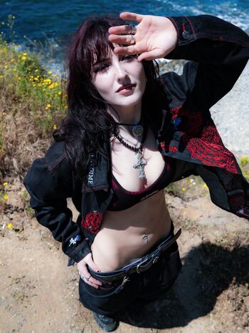 Elliemoore leaked private photo uncensored HD quality