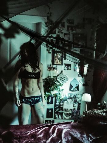 Elliemoore leaked private photo uncensored HD quality