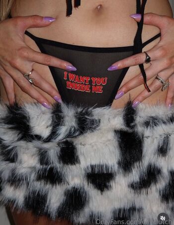 Elly clutch  page leaked private photo uncensored HD quality