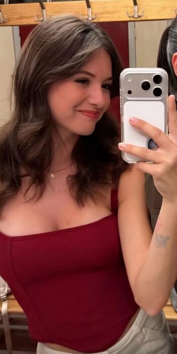 Elsa bois leaked private photo uncensored HD quality