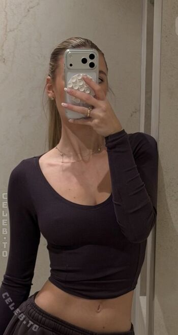 Emilia bte page leaked private photo uncensored HD quality