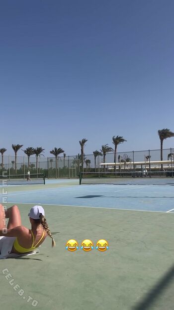 Emilia bte page leaked private photo uncensored HD quality