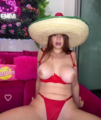 Emilia vizcarra page leaked private photo uncensored HD quality