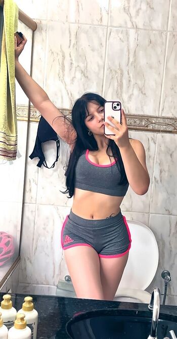 Emilly pimentel page leaked private photo uncensored HD quality