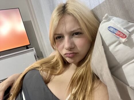 Emilly pimentel leaked private photo uncensored HD quality