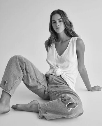 Emily feld  page leaked private photo uncensored HD quality