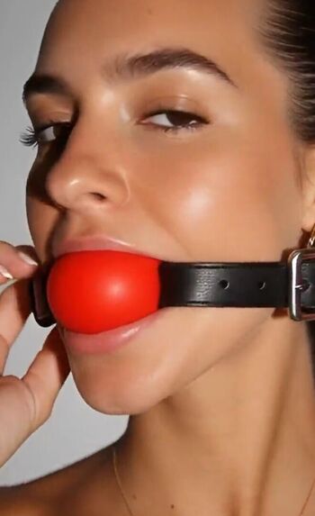 Emily feld  page leaked private photo uncensored HD quality