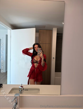 Emily sullivan leaked private photo uncensored HD quality