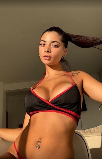Emilyara leaked private photo uncensored HD quality
