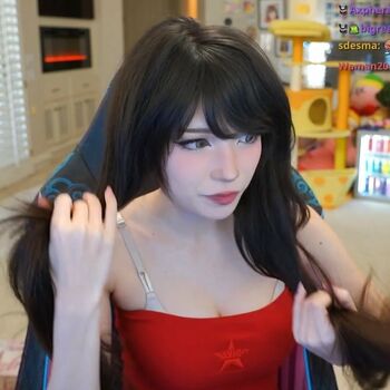 Emiru  page leaked private photo uncensored HD quality