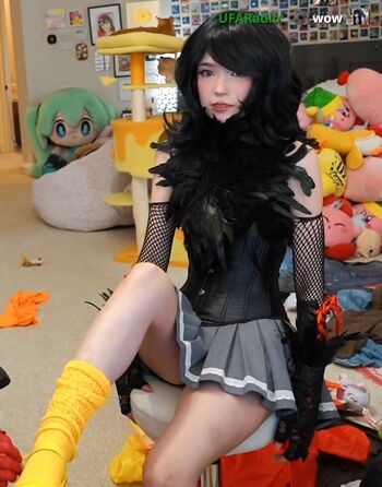 Emiru  page leaked private photo uncensored HD quality