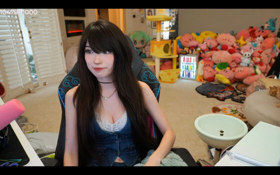 Emiru  page leaked private photo uncensored HD quality