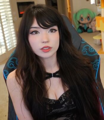 Emiru  page leaked private photo uncensored HD quality