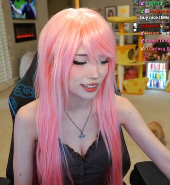 Emiru  page leaked private photo uncensored HD quality