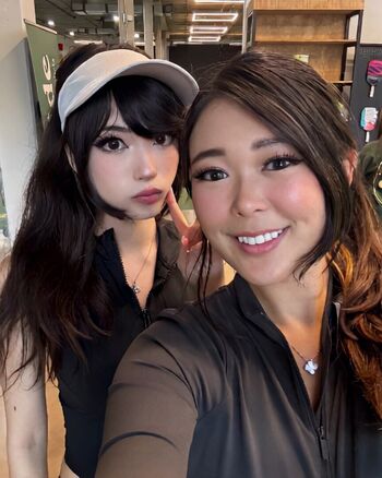 Emiru  page leaked private photo uncensored HD quality