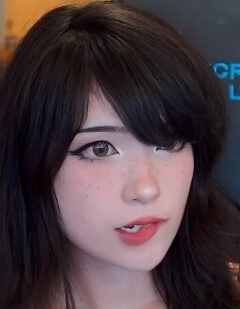 Emiru  page leaked private photo uncensored HD quality