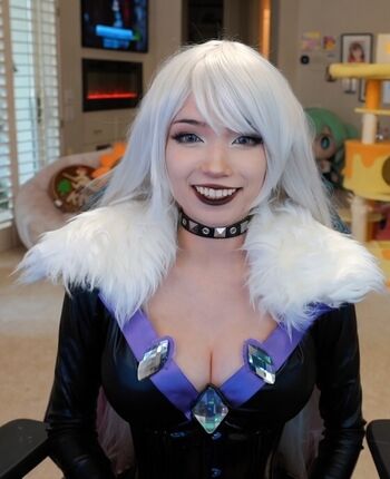 Emiru  page leaked private photo uncensored HD quality