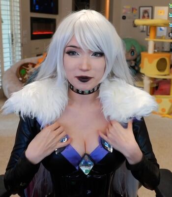 Emiru  page leaked private photo uncensored HD quality