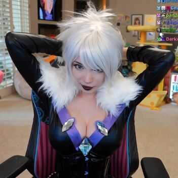 Emiru  page leaked private photo uncensored HD quality